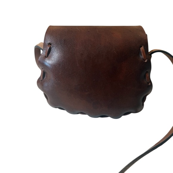 Vintage Tooled Genuine Leather Festival Saddle Bag Mini Purse Toggle Closure - Picture 9 of 15